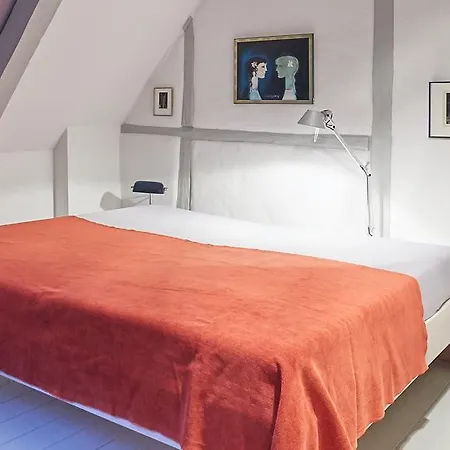 Klosterkrug 아파트 *