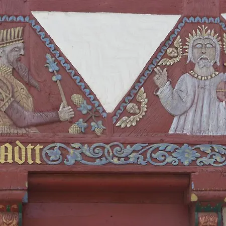 Klosterkrug アパート